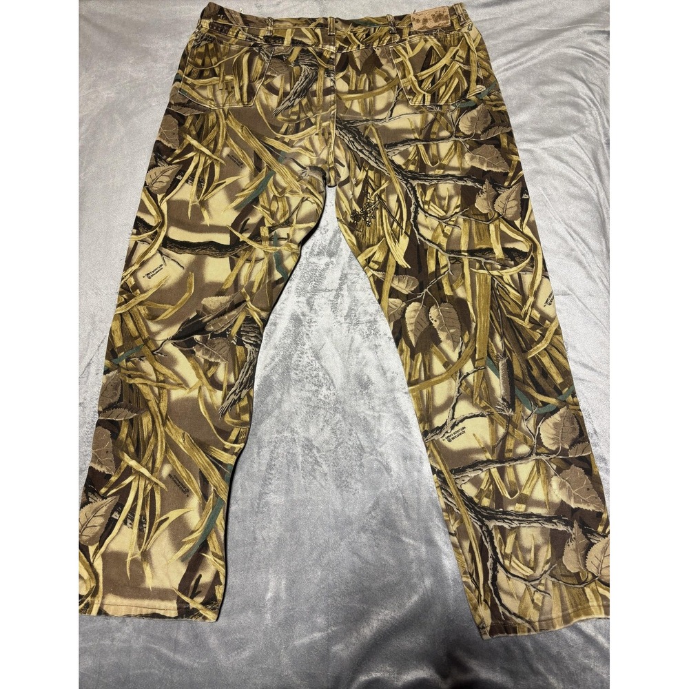Wrangler Jeans Mens 44x34 Advantage Camo Straight Leg Hunting USA Denim Holes - Picture 7 of 13